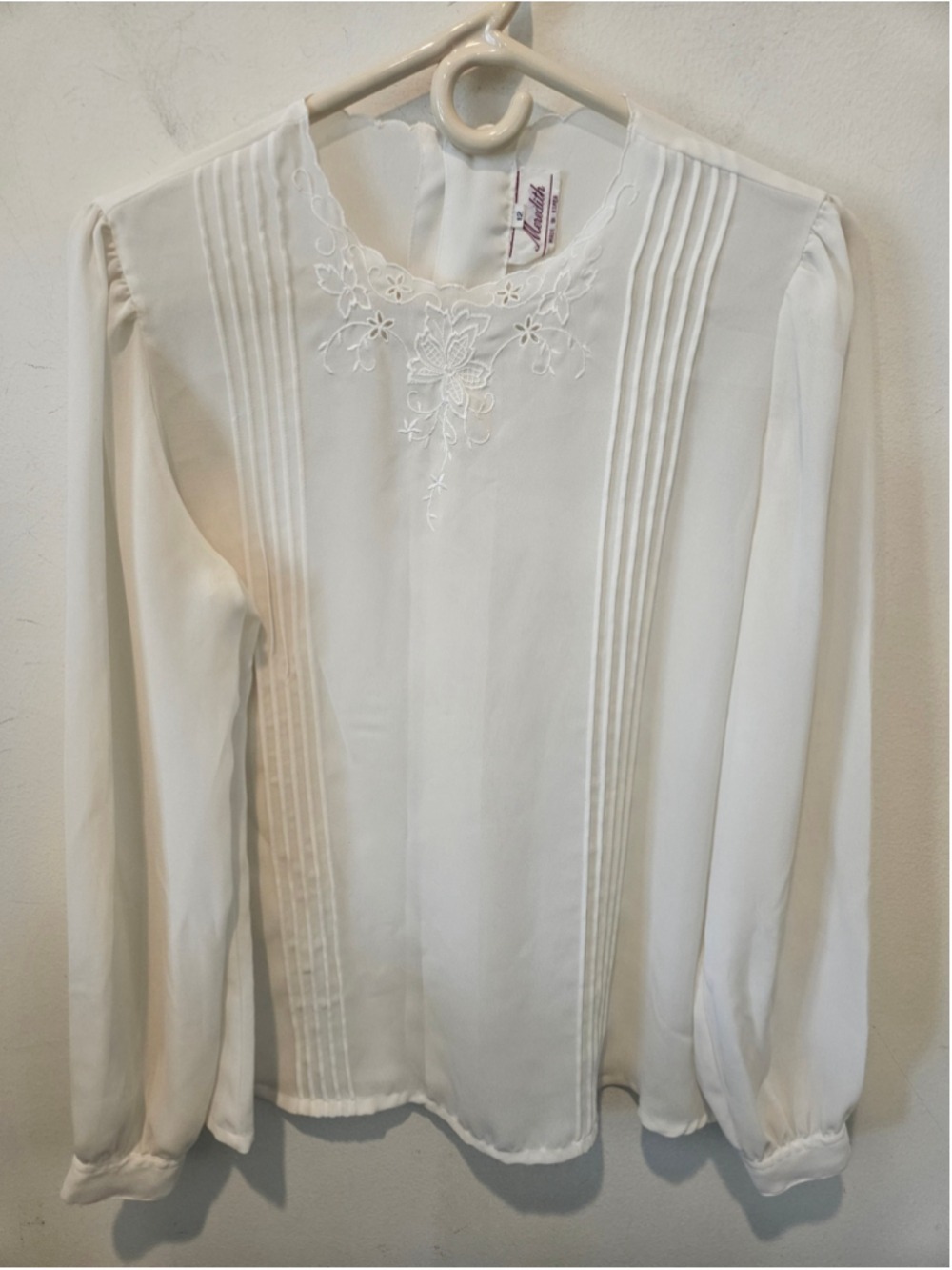 Women's Meredith Vintage Blouse Size 12 Cream Long Sleeve Embroidered Top